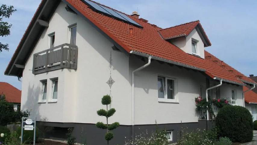 Ferienwohnung für 5 Personen, mit Garten in Rheinebene