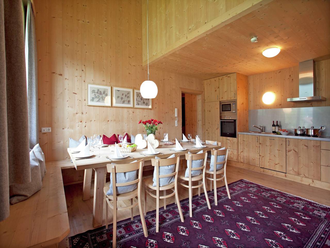 Ganze Wohnung, Grand Apartment in Mayrhofen with Infrared Sauna & Artistic Interiors in Ramsau im Zillertal, Zillertaler Alpen