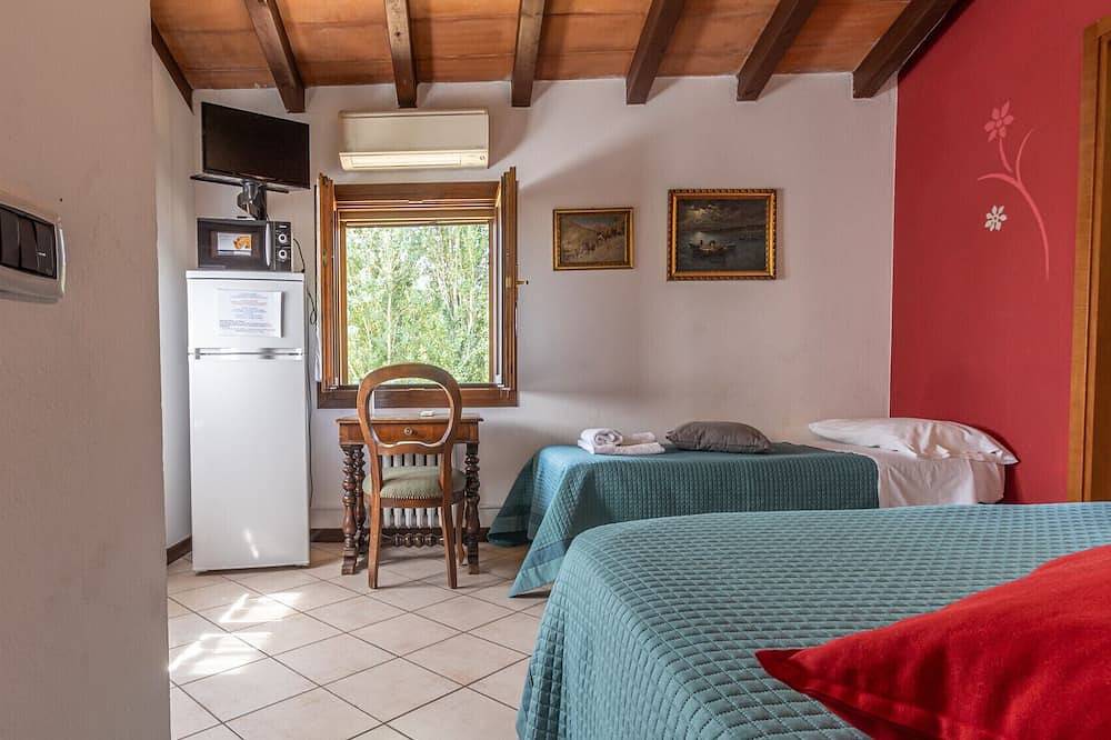 3T - Camera Quadrupla - Affitti Brevi Italia in Lesignana, Modena