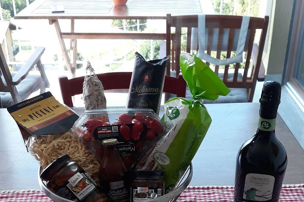 Apartamento entero, Vista al lago y pura relajación. in Germignaga, Lago Maggiore en Lombardía