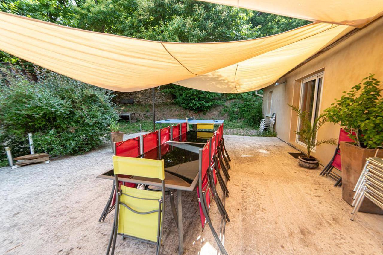 Gîte Cévennes de plein pied tout confort avec piscine privative 12 pers in Branoux-les-Taillades, Parc national des Cévennes