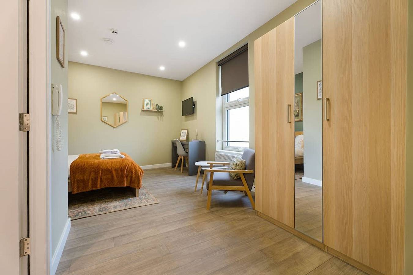 Entire apartment, Luxurious 1 Bedroom with Private Parking and Wifi in Middlesbrough, North East England