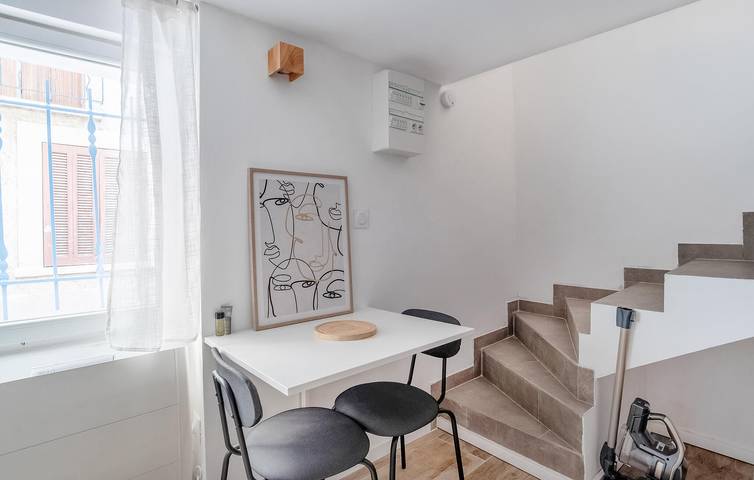 Ganze Ferienwohnung, Gemütliche Wohnung mit WiFi & Parkplatz bei Solliès-Toucas in Solliès-Pont, Mittelmeerküste (Frankreich)
