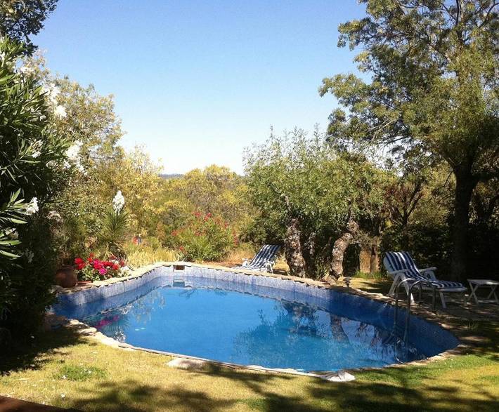 Casa rural para 8 personas, con vistas además de piscina y jardín en Valdemorillo - 4