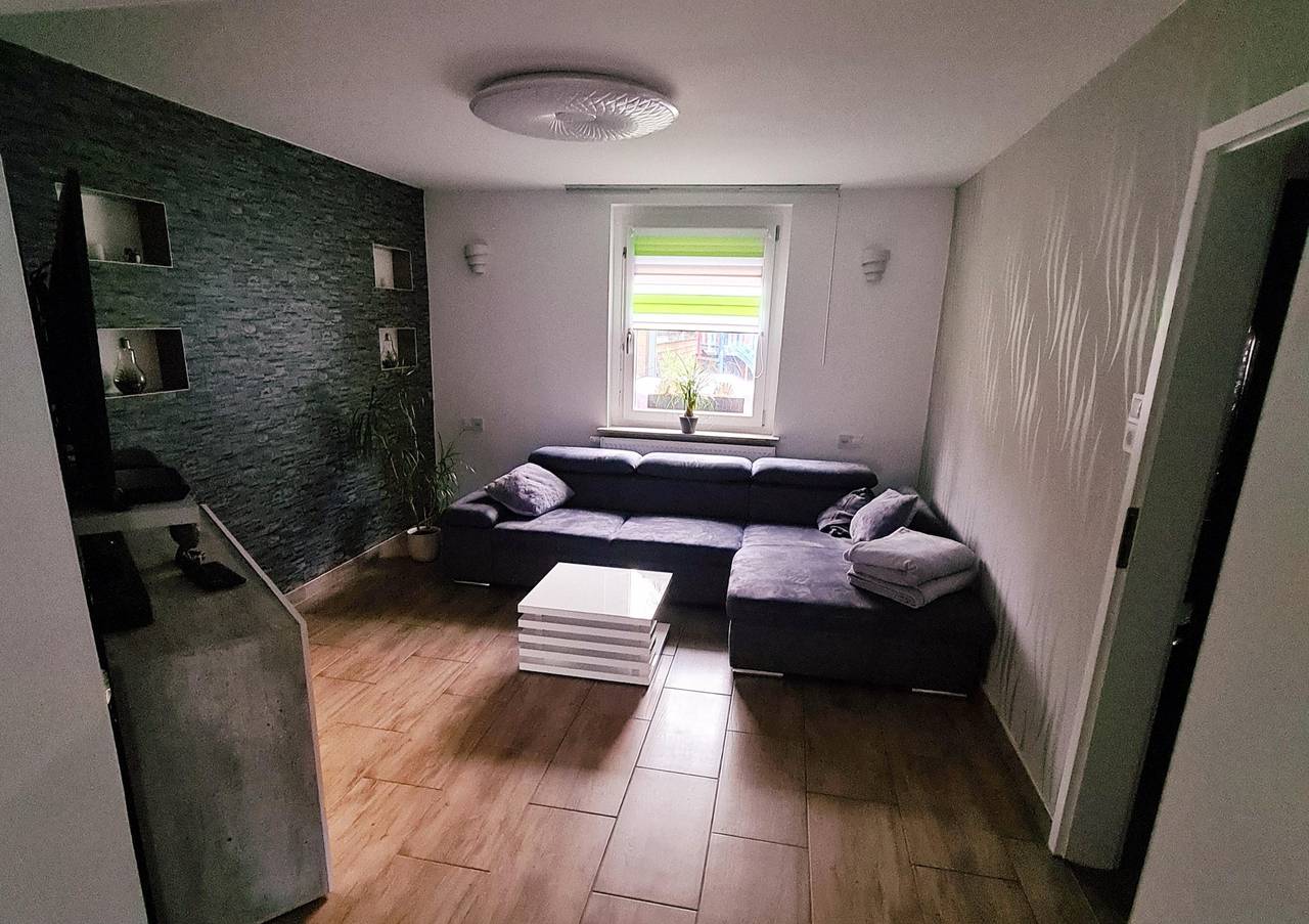 Ganze Ferienwohnung, Gäste- und Geschäftswohnung Leuna in Leuna, Saale-Unstrut