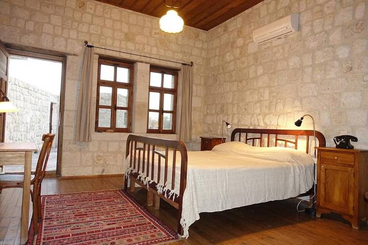 3-Bedroom Stone House with a View in Ürgüp merkez, Göreme Nationalpark
