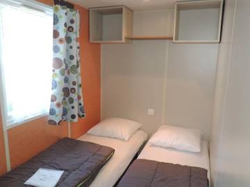 Camping pour 4 Personnes dans Illiers-Combray, Eure-et-Loir, Photo 4