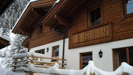 Ferienhaus für 9 Personen, mit Sauna und Terrasse in Hintertux