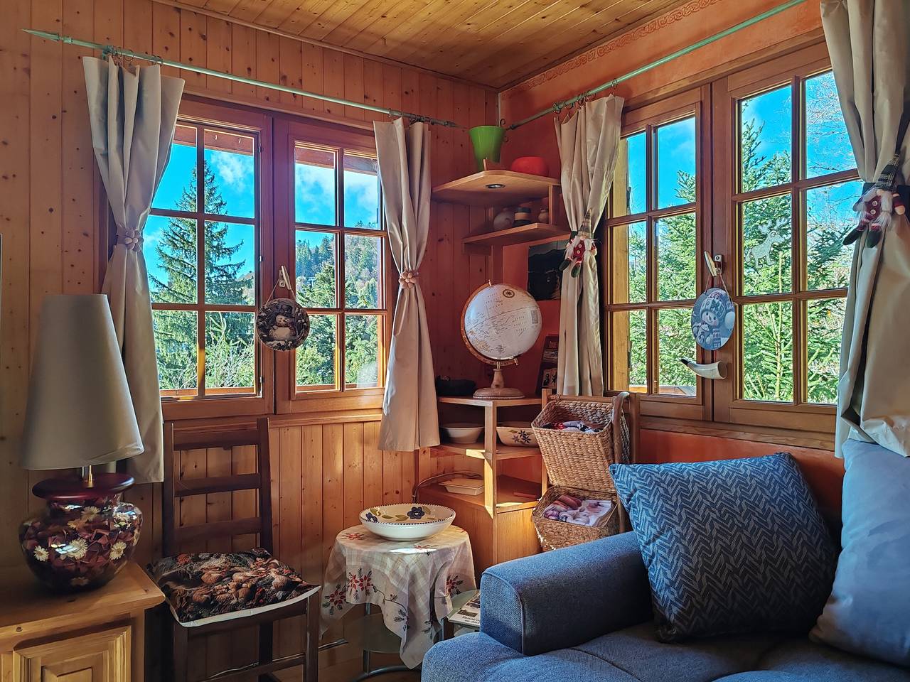 Chalet „Le Mouflon“: Bergblick, Gemeinschaftsgarten & Wlan in Le Lioran, Laveissière