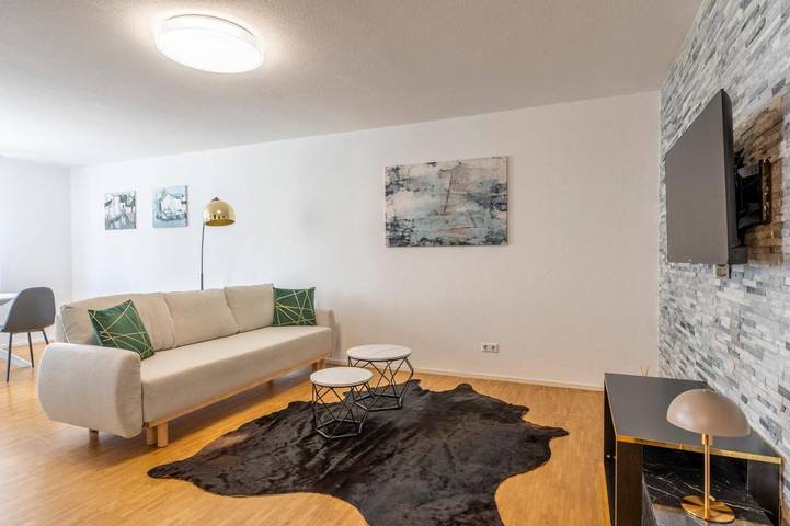 Ferienwohnung für 5 Personen, mit Balkon und Terrasse sowie Ausblick in Böblingen - 2