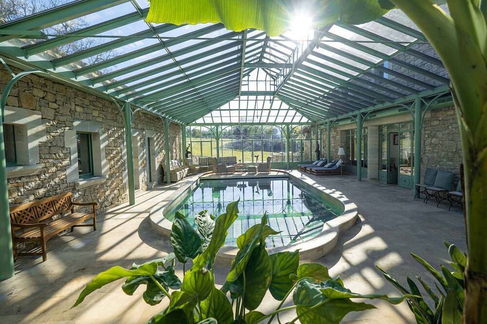 Domaine de Sourbil - Piscina climatizada - 27 prs in Saint-Antonin-Noble-Val, Macizo Central