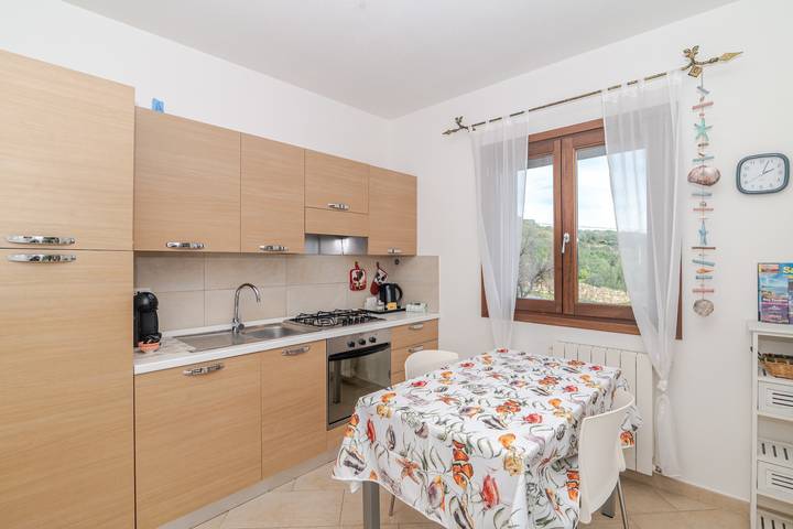 Ferienwohnung für 2 Personen, mit Balkon in San Teodoro - 4