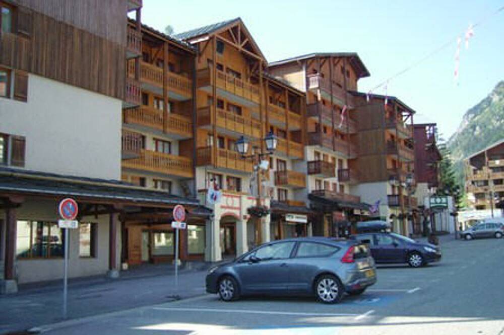 Ganze Wohnung, Gemütliches Studio für 4 Pers, nahe Gondel & Geschäften in Valfréjus, Modane
