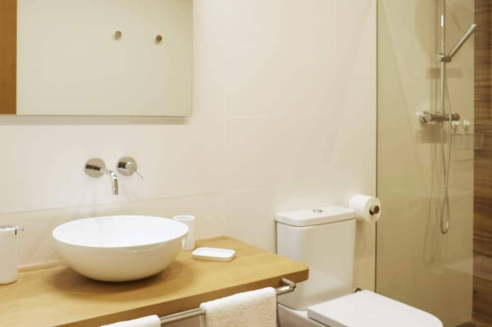 Oferta: Casa rural en exclusiva con gran jardín, piscina espectacular y spa. in Gurb, Provincia de Barcelona