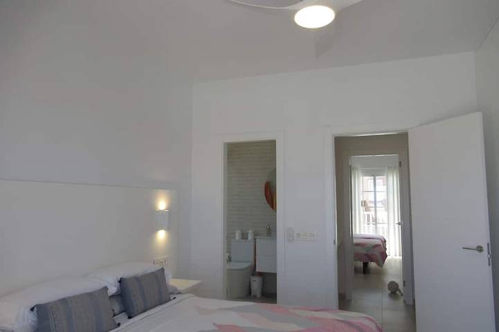 Hübsche Villa mit beheiztem Schwimmbad in El Medano, südliches Teneriffa in Ensenada Pelada, Granadilla de Abona