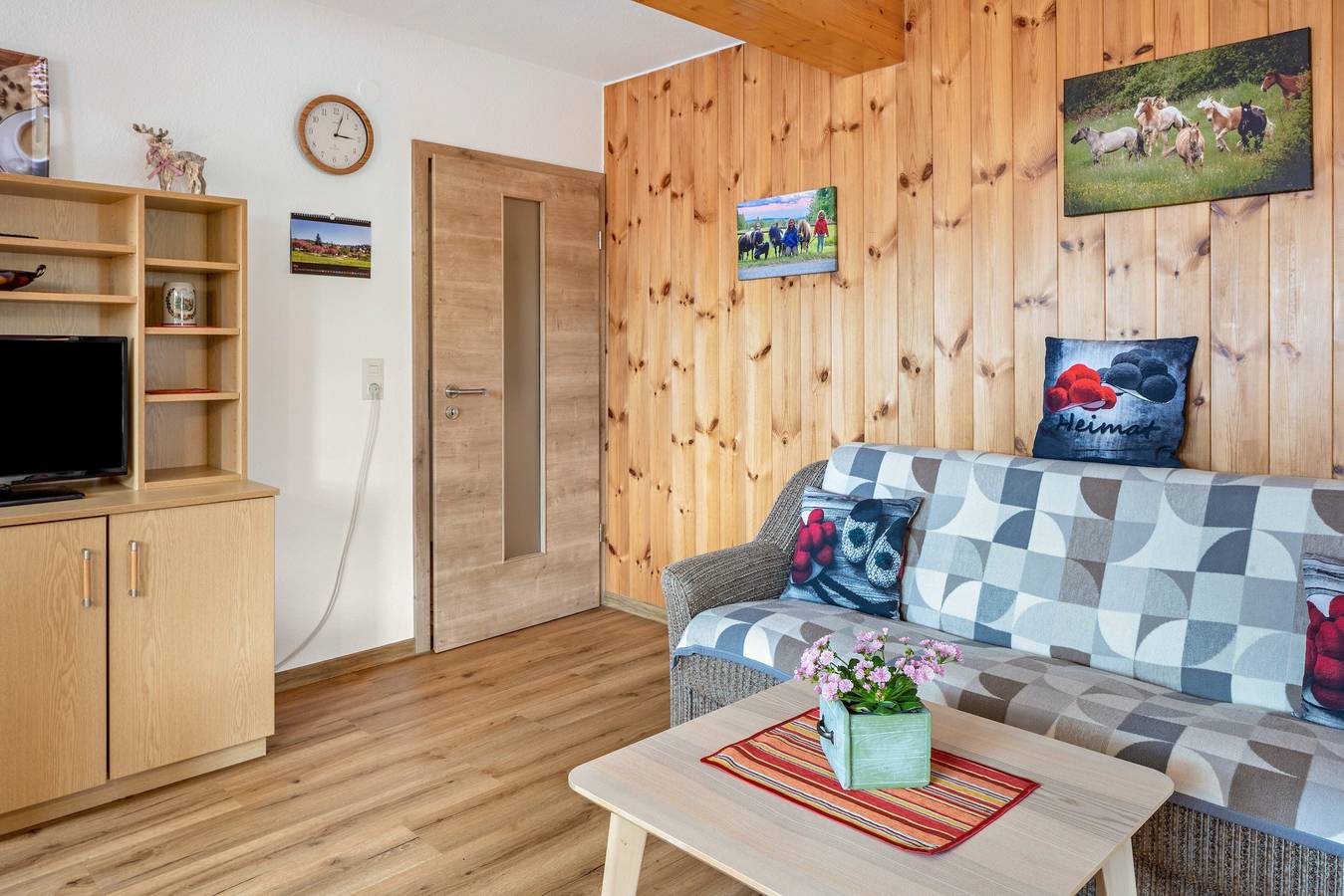 Ganze Wohnung, Ferienwohnung 7 mit gemeinsamer Terrasse, gemeinsamem Garten und Wlan in Bonndorf im Schwarzwald, Südschwarzwald