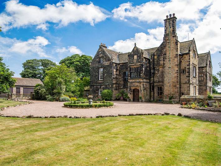 Hodroyd Hall in Wakefield, West Yorkshire