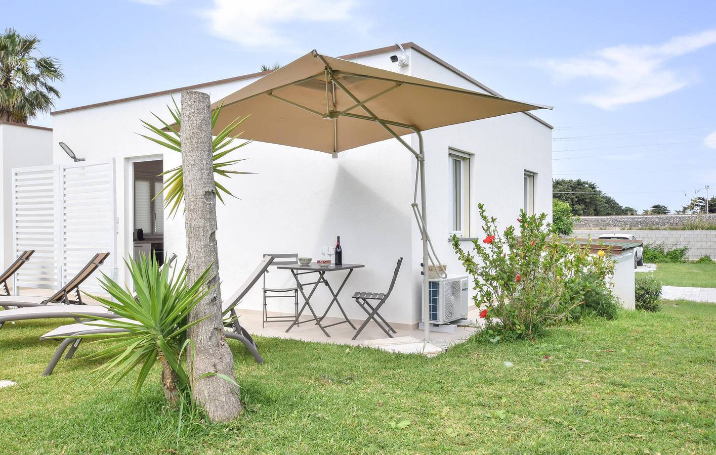 Cozy Apartment with Pool, Parking, & WiFi - 400m to Coastline in Torrenova, Messina Province