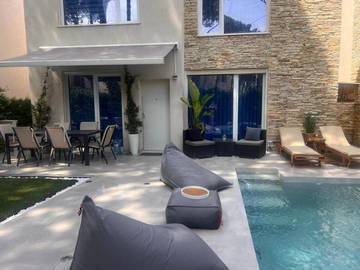 Villa mit pool für 7 Personen, mit Kinderpool und Ausblick sowie Garten und Pool, kinderfreundlich in Albanien