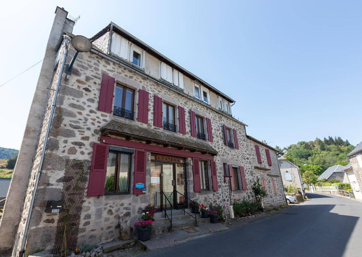 Appartement entier, La Belle Arverne in Albepierre-Bredons, Parc naturel régional des Volcans d'Auvergne
