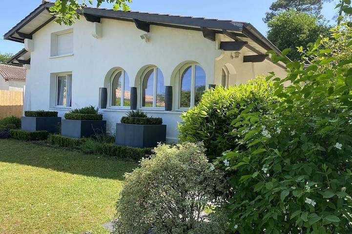 Casa de vacaciones para 8 personas, con terraza y jardín - 1