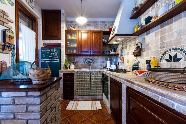Villa für 6 Personen, mit Terrasse und Garten - 1