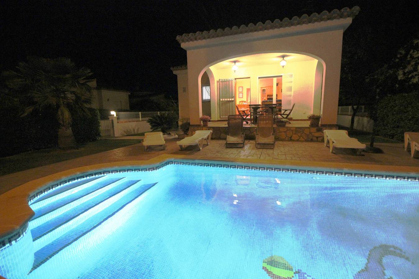 "Carmen 1"@Marisol: 500m zum Strand, Privat-Pool, A/C, Wifi, Hundestrand in Riumar, Delta de l'Ebre