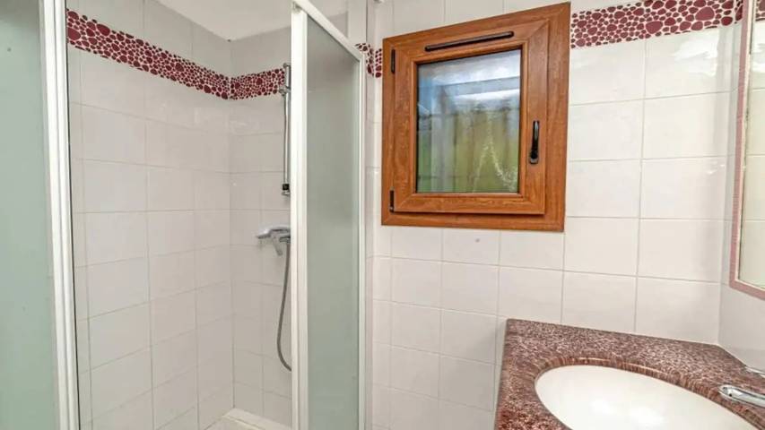 Location de vacances pour 5 personnes, avec jardin à Le Bar-sur-Loup - 4