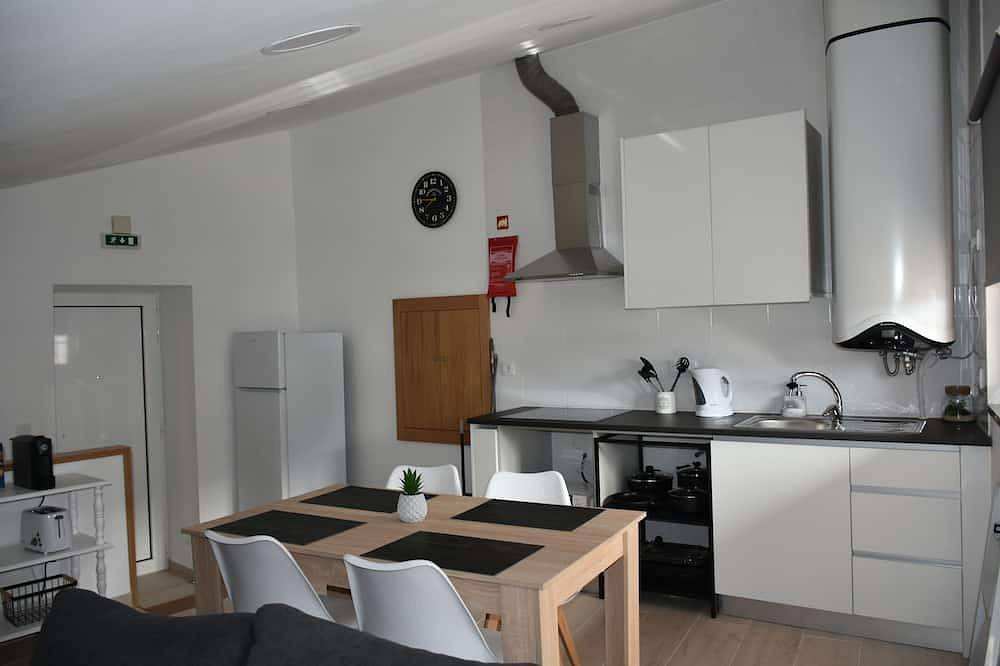 2 bedroom apartment in braganã§a, foto 13
