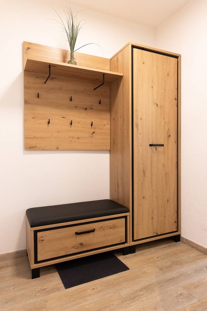 Ganze Wohnung, Höri-Nest: 1-Zimmer Abendsonne-Appartement mit Balkon in Gaienhofen, Untersee