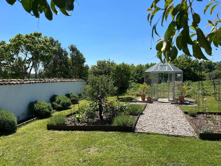 Location de vacances pour 2 personnes, avec jardin et vue à Salles (Lot-et-Garonne) - 2