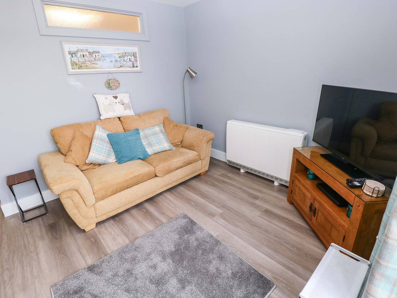 3 Devon Court in Freshwater East, Pembrokeshire