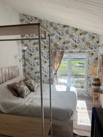 Gîte pour 4 personnes, avec vue à Lauris