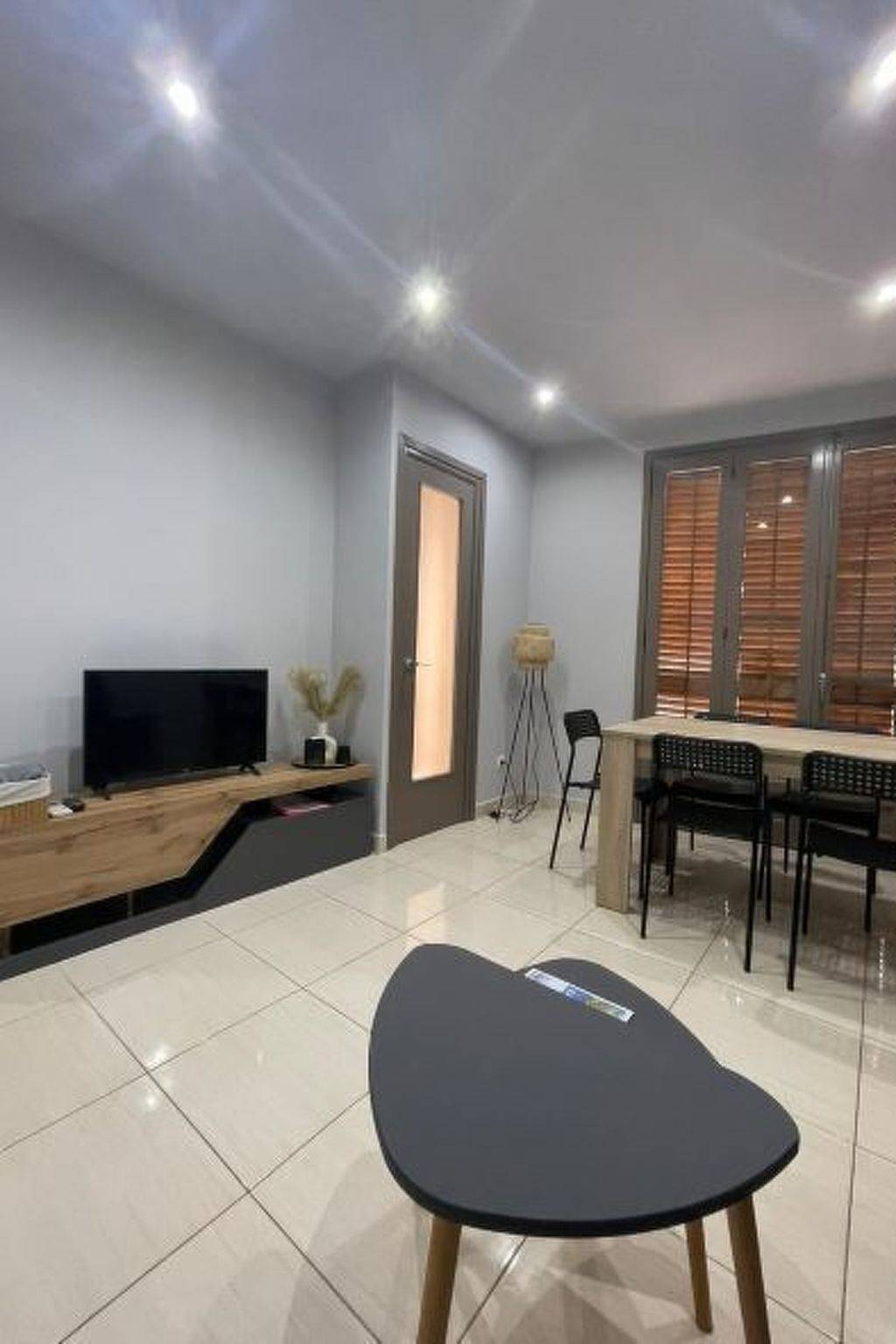 Ganze Wohnung, Wohnung "Stockwerk 2" mit Balkon in Camarasa, Noguera