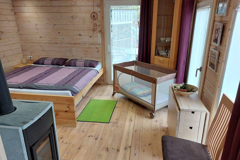 Chalet im Obst- und Spielgarten in Keidelheim, Hunsrück