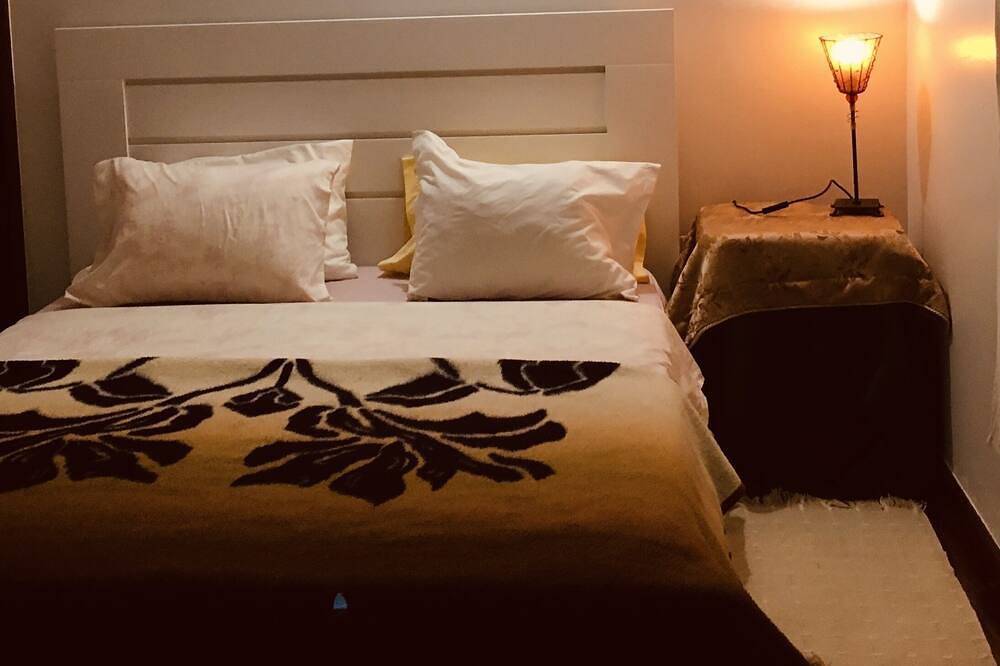 Appartamento vacanze a Oeste a partire da 56€ a notte