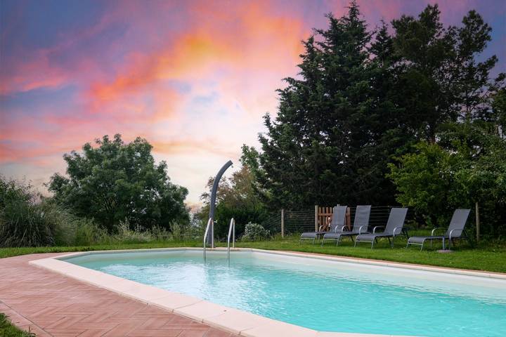 Ganze Wohnung, Ferienwohnung "Lavanda" mit Bergblick, Gemeinschaftspool und Wlan in Radicofani, Orciatal