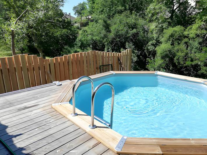 Location de vacances pour 4 personnes, avec balcon, adapté aux familles à Joyeuse