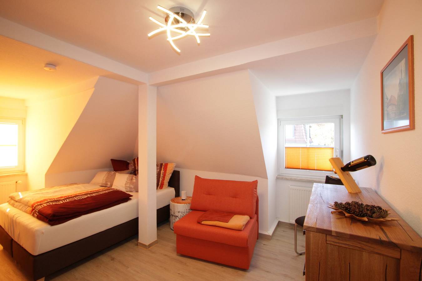 Ganze Ferienwohnung, Ferienwohnung & Apartment Kunsthaus Penthouse in Nordhausen, Harzvorland