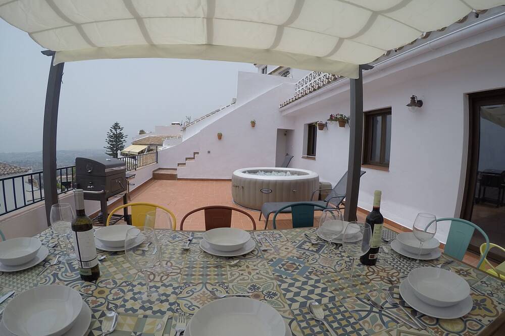 Casa Fuente del Algarrobo-exclusiva con Decoración Estilo Industrial in Mijas Pueblo, Mijas