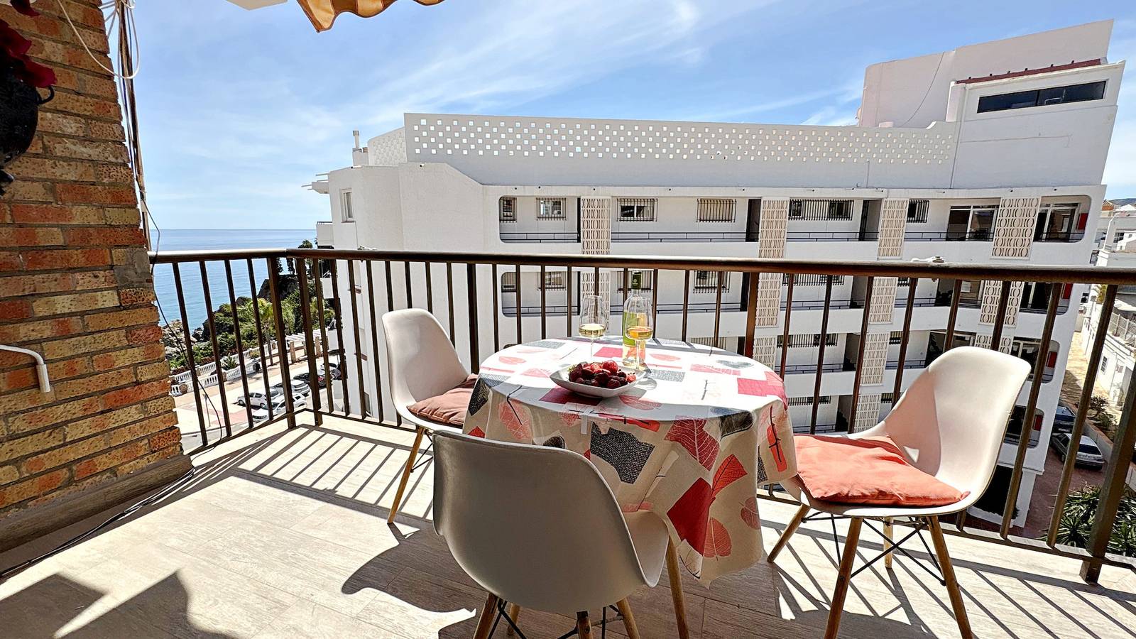 Appartement entier, Bahia Sunset in Playa Carabeíllo, Nerja