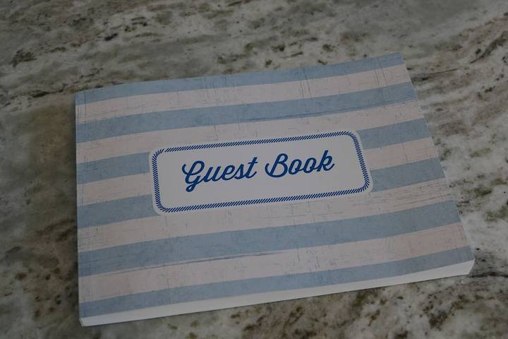 Vacation house for 10 people, with yard in Massachusetts