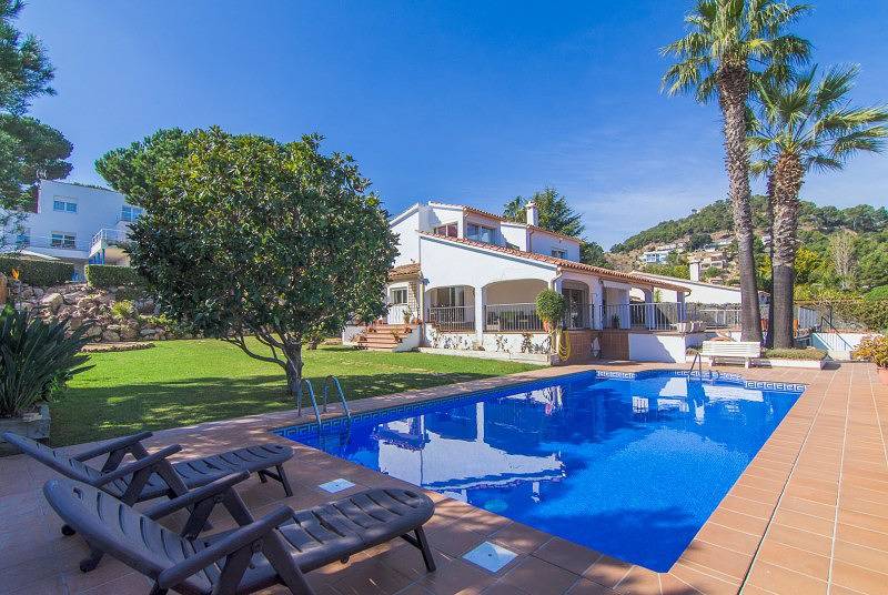Villa pour 8 Personnes dans Cala San Francisco, Blanes