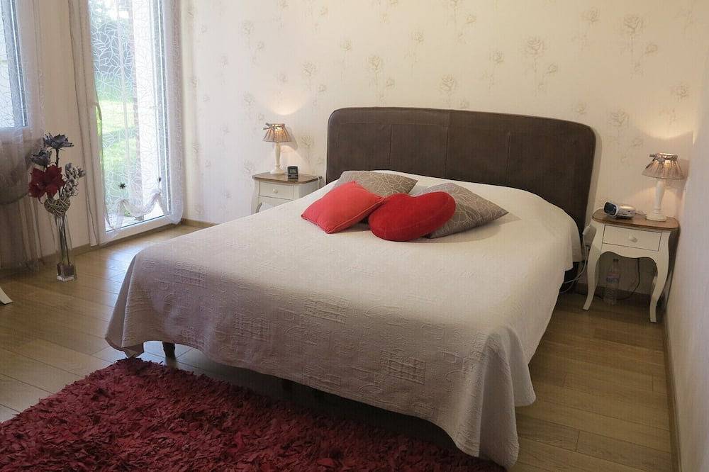 Encantadora casa normanda para 12 personas entre ciudad y campo in Barentin (Sena Marítimo), Región de Rouen