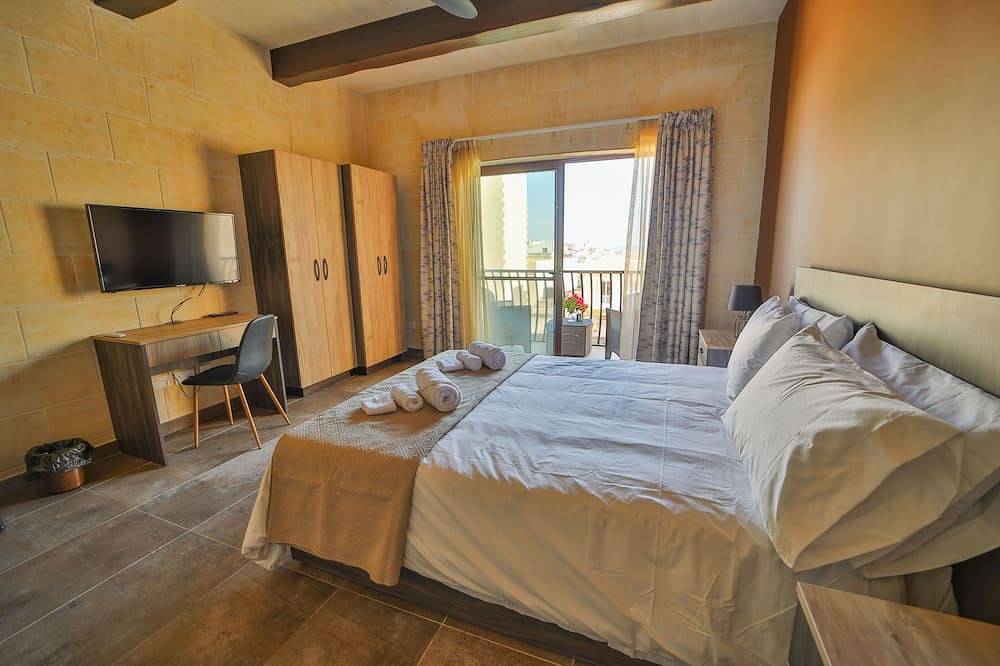 Charming Ghajnsielem Guest House, Steps away from Mgarr Harbor in Għajnsielem, Gozo
