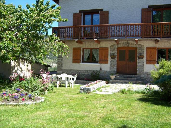 Gîte pour 2 personnes, avec jardin à Bramans - 2