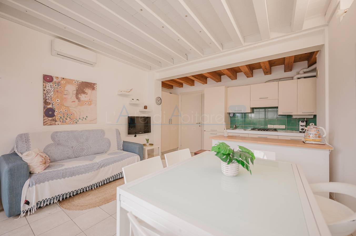 Geheel appartement, Vakantieappartement voor 4 personen met balkon in Lido di Jesolo, Jesolo