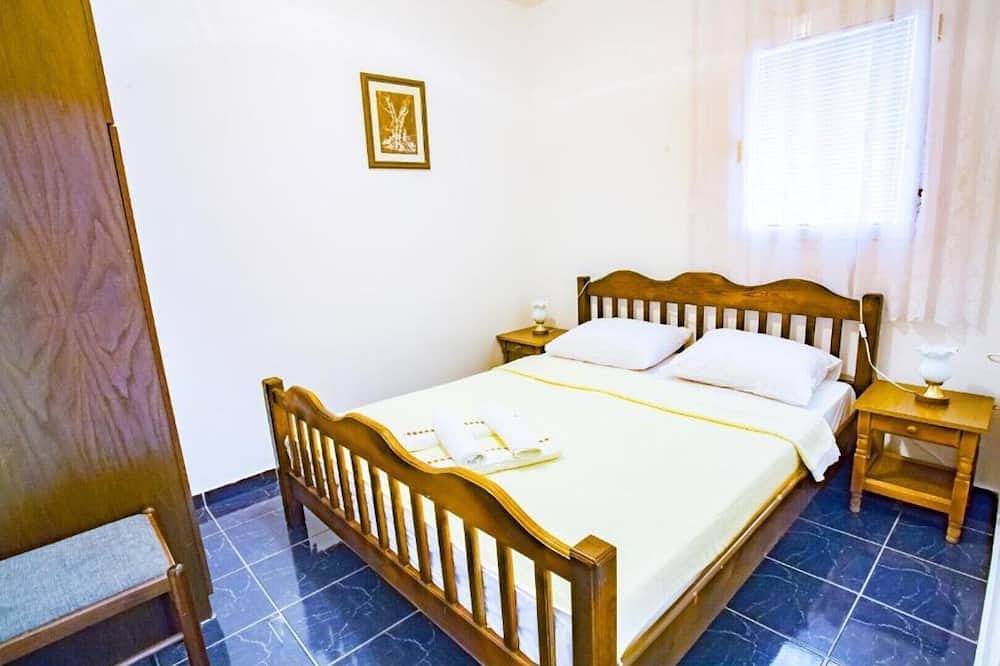 Ganze Wohnung, Apartments Adriatic - Apartment mit 1 Schlafzimmer in Sveti Stefan, Opština Budva