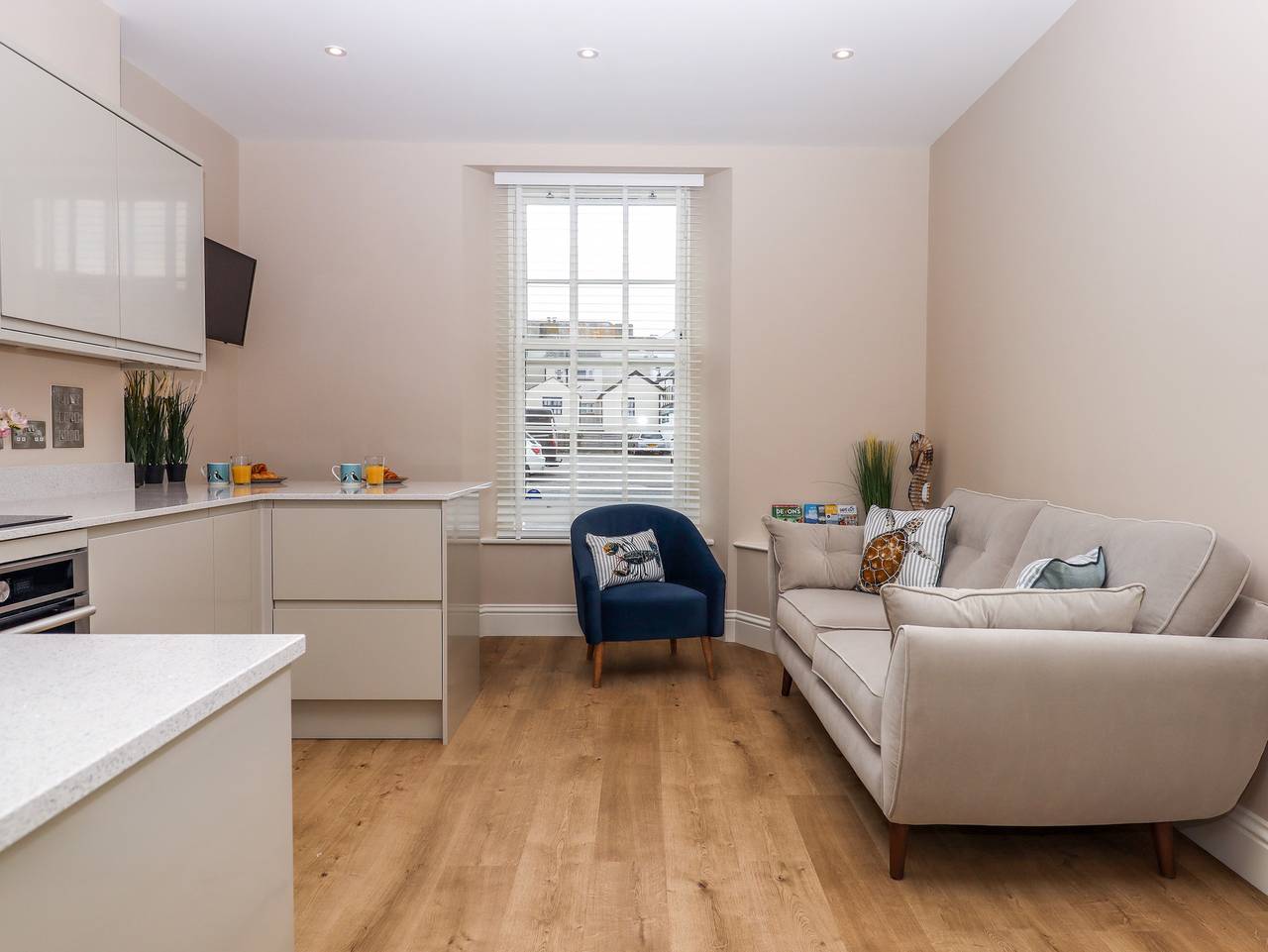 Entire apartment, 1 Sea Otter House in Teignmouth, Devon