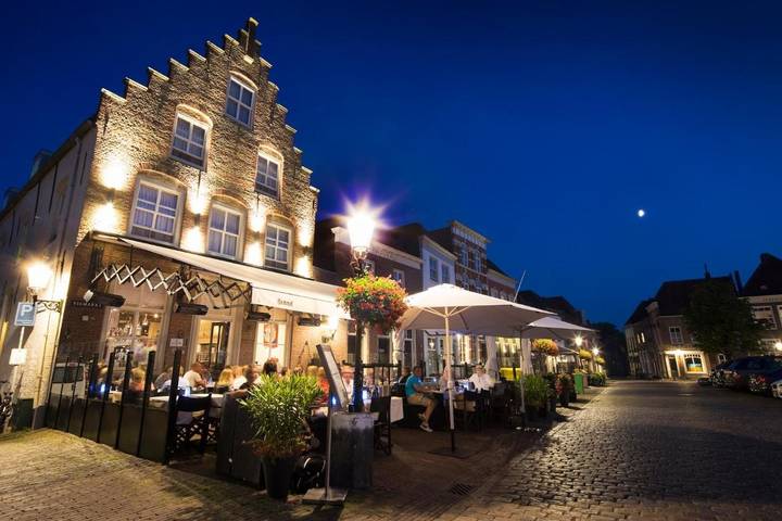 Hotel voor 2 personen, met Terras in Heusden